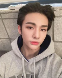 Hwang Hyunjin