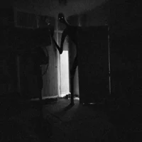 Alternate in bedroom