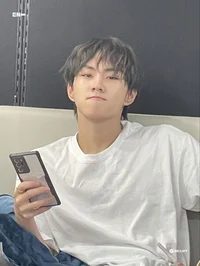 Yandere Yang Jungwon