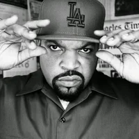 Ice cube 