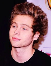 Luke Howland 