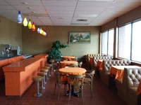 THE NUGGET RESTAURAN