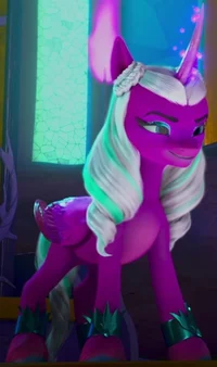 Queen Opaline Arcana