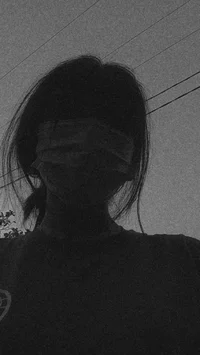 Bloom-Ur gf-leasbian