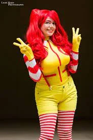 Fem McDonalds