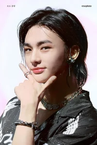 Hwang Hyunjin