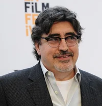 Alfred Molina