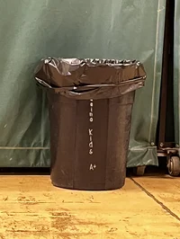 Trash can