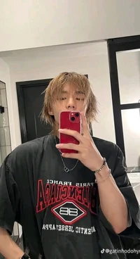 Whang hyunjin 