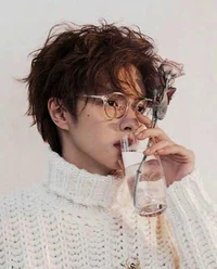 Hua Ze Lei 