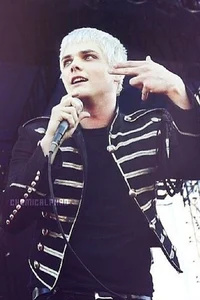 Gerard Way-Weird
