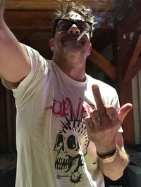 Jeffrey Dean Morgan