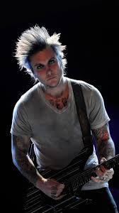 Synyster Gates