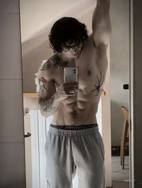 Childhood Bestfriend