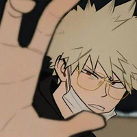 Katsuki Bakugo 