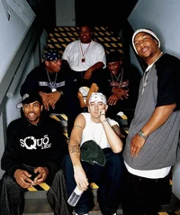 D12 
