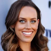 Jessica McNamee