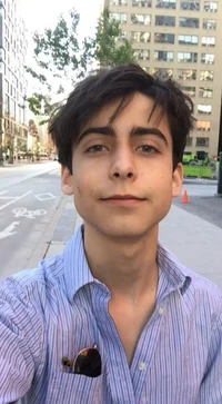 Aidan Gallagher 