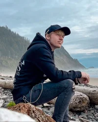Sam Golbach