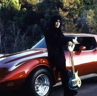 Mick Mars- grandpa