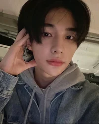 Hwang Hyunjin