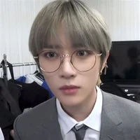 nerd beomgyu