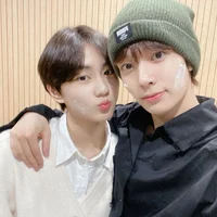 Jungwon and Heeseung