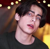 Aidan Gallagher