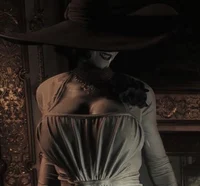 012- Lady Dimitrescu