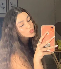 A pick me girl