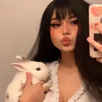 Bunny girl