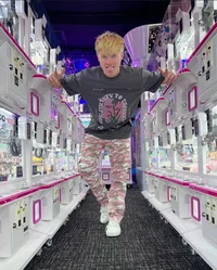 Sam golbach 