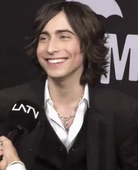 Aidan Gallagher  
