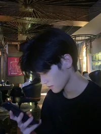 mas-mas jualan pulsa