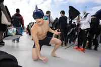 Cosplayer Shark Beam