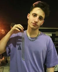 valen oliva _ wos