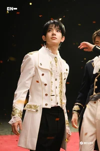 Prince heeseung