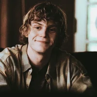 Tate Langdon 