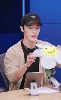 Donghae 