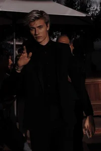 Rhys Larsen 