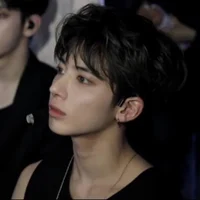 Kang Taehyun 