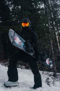 Isaac - Snowboarder