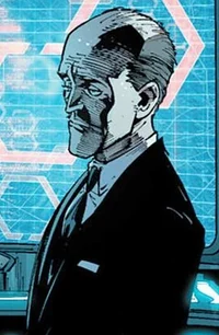 4- Alfred Pennyworth