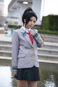 Cosplayer Yaoyorozu