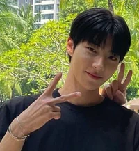 Taehun Seong 