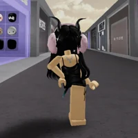 Roblox rich y2k girl