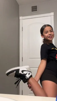 Alondra cazarez mora