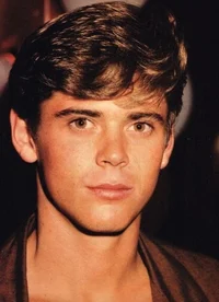 C Thomas Howell