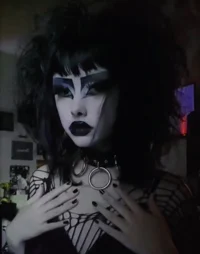 Goth mommy Bailey
