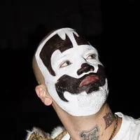 Shaggy 2 Dope